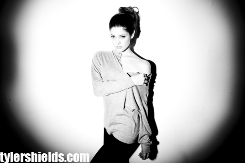 2009-TylerShields2-001.jpg