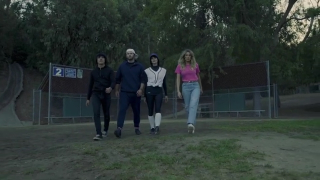 Ashley-Greene-dot-nl_EmosNotDead-TwilightSketch2-0008.jpg Ashley-Greene-dot-nl_EmosNotDead-TwilightSketch2-0008.jpg