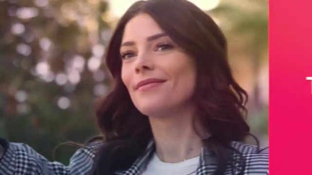 Ashley-Greene-dot-nl_JoyRideTriviaApp-Reclame0009.jpg Ashley-Greene-dot-nl_JoyRideTriviaApp-Reclame0009.jpg