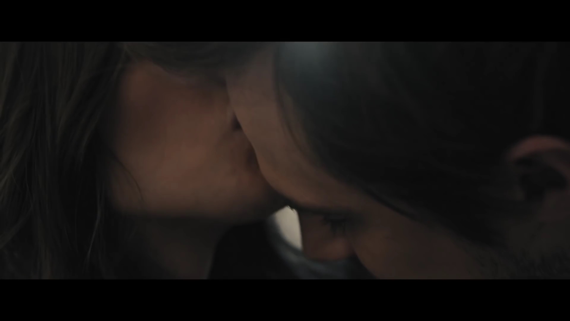 Ashley-Greene-nl_BANNERS-HolyGround0091.jpg Ashley-Greene-nl_BANNERS-HolyGround0091.jpg