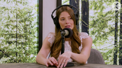 Ashley-Greene-dot-nl_TheTwilightEffect-Aflevering13EclipseRewatchPart1of3-2722.jpg