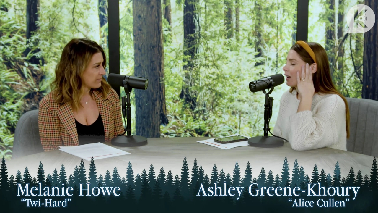 Ashley-Greene-dot-nl_TheTwilightEffect-TwiliightRewatchtPart2of3-0025.jpg