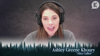 Ashley-Greene-dot-nl_TheTwilightEffect-PeterFacinelliLivestream0030.jpg