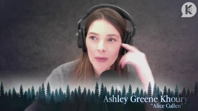 Ashley-Greene-dot-nl_TheTwilightEffect-PeterFacinelliLivestream0033.jpg