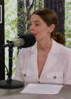 Ashley-Greene-dot-nl_TheTwilightEffectPostcast-Aflevering9NewMoonRewatchPart3of3-0286.jpg