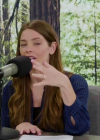 Ashley-Greene-dot-nl_TheTwilightEffectPostcast-Aflevering9NewMoonRewatchPart3of3-0453.jpg