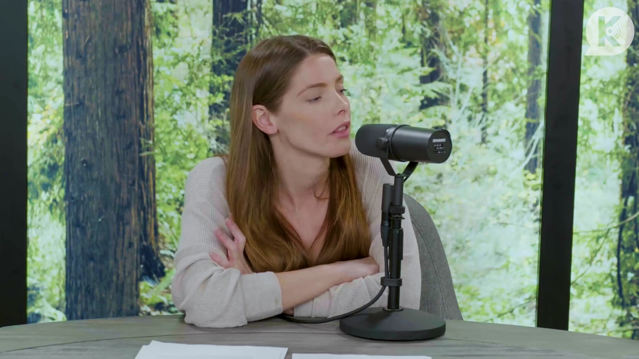 Ashley-Greene-dot-nl_TheTwilightEffect-Aflevering5PeterFacinelli1568.jpg Ashley-Greene-dot-nl_TheTwilightEffect-Aflevering5PeterFacinelli1568.jpg