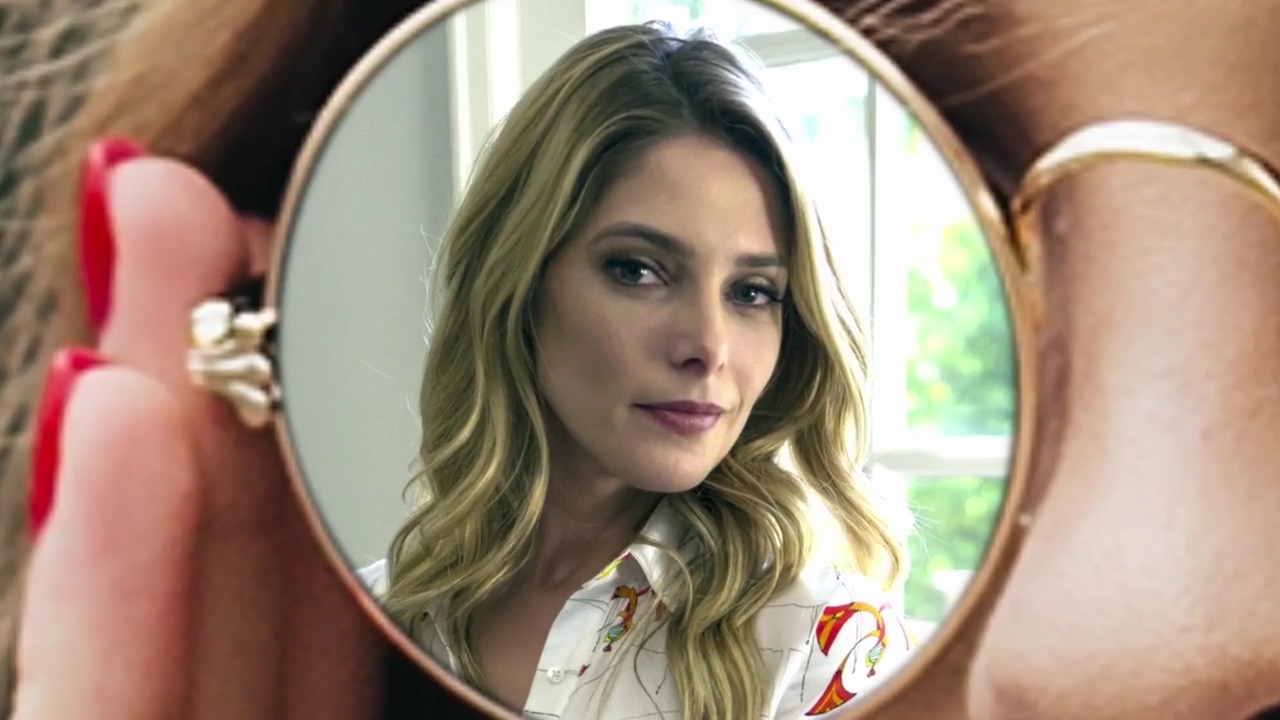 Ashley-Greene-dot-nl_ClickMyCloset0010.jpg