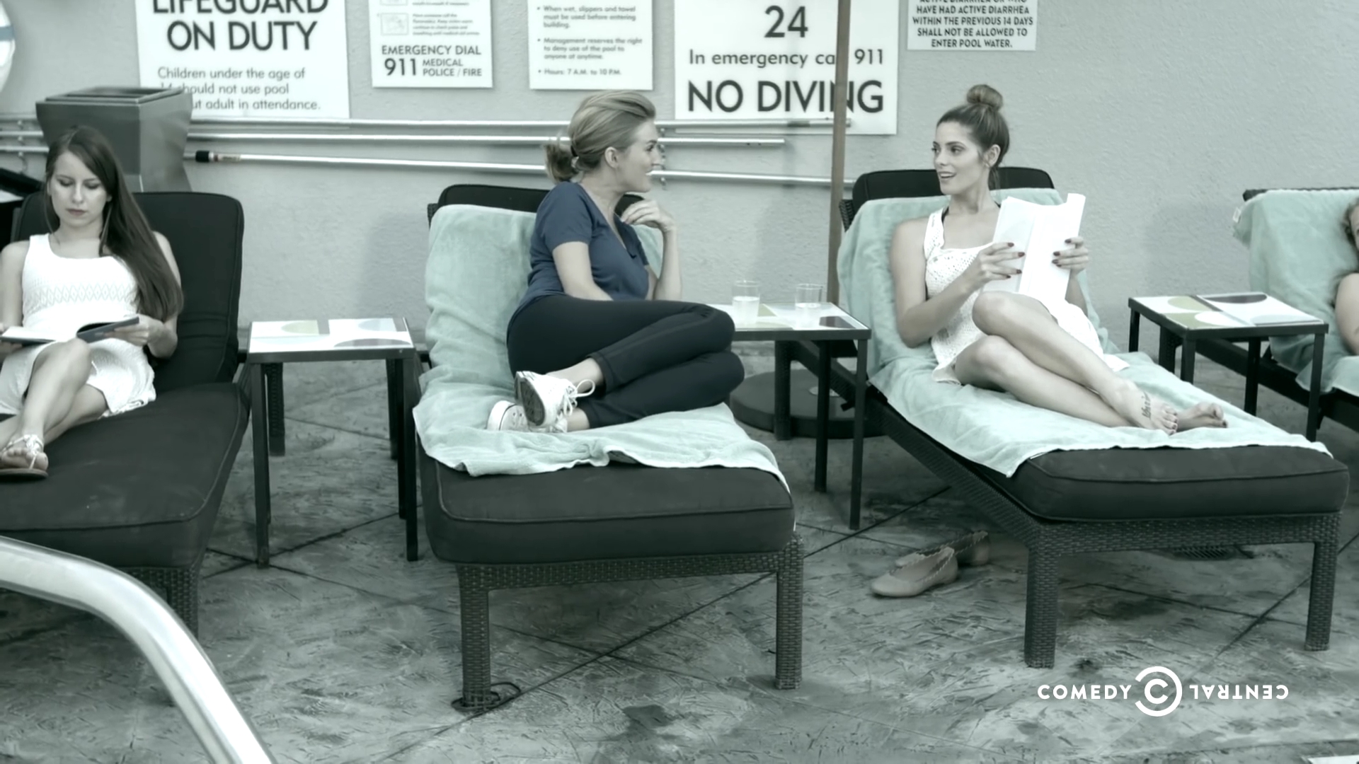 ashley-greene-dot-NL-Junketeers_1x03Dick-Slit0013.jpg