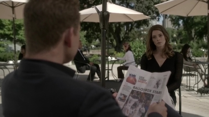 Ashley-Greene_dot_nl_Rogue-3x11NewShooter0165.jpg