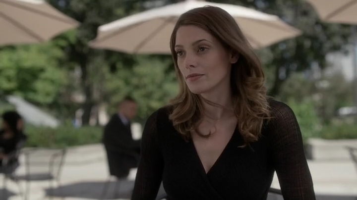 Ashley-Greene_dot_nl_Rogue-3x11NewShooter0179.jpg