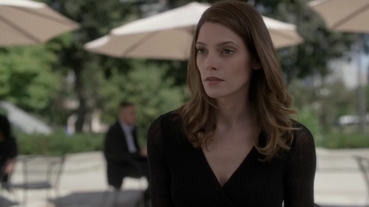 Ashley-Greene_dot_nl_Rogue-3x11NewShooter0191.jpg