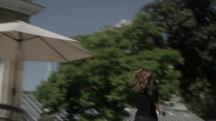 Ashley-Greene_dot_nl_Rogue-3x11NewShooter0223.jpg