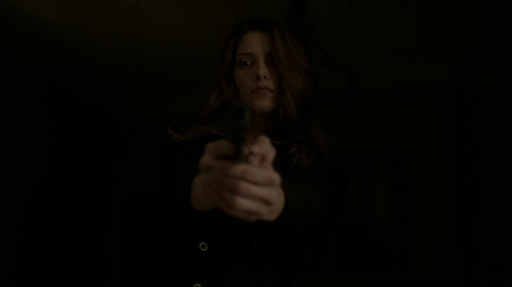 Ashley-Greene_dot_nl_Rogue-3x11NewShooter2846.jpg Ashley-Greene_dot_nl_Rogue-3x11NewShooter2846.jpg