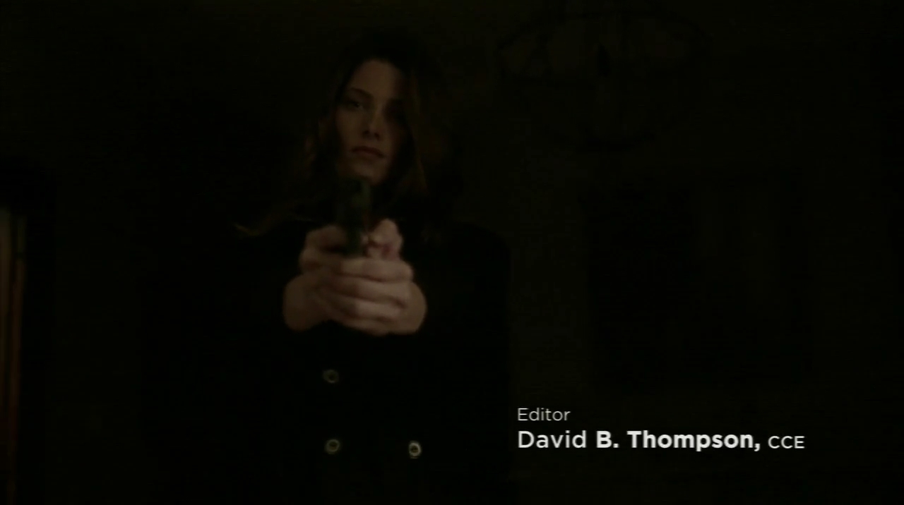 Ashley-Greene_dot_nl_Rogue-3x12Hardboiled0150.jpg
