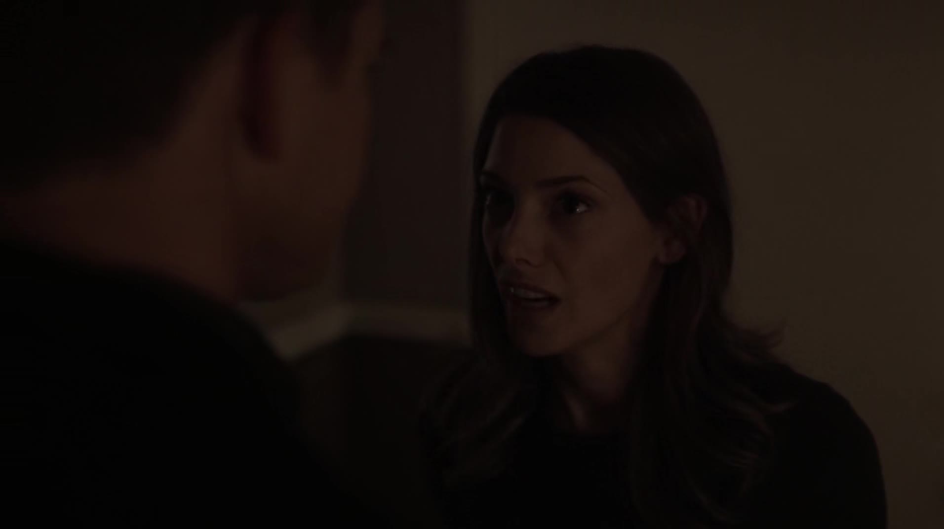 Ashley-Greene-dot-NL_Rouge3x1300373.jpg