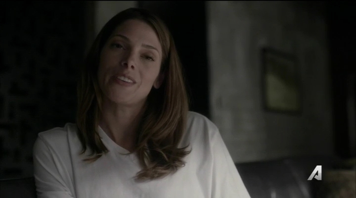 Ashley-Greene-dot_nl-Rogue3x14-0791.jpg