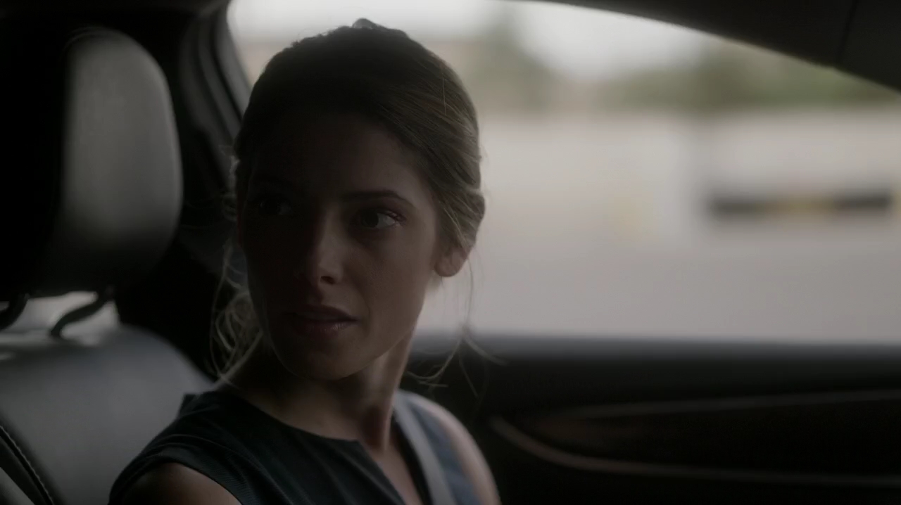 Ashley-Greene-dot-NL_Rogue3x15-0271.jpg