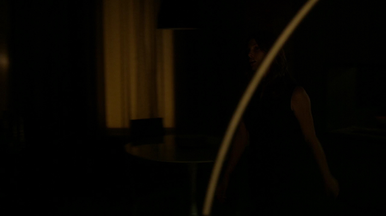 Ashley-Greene-dot-NL_Rogue3x15-0747.jpg