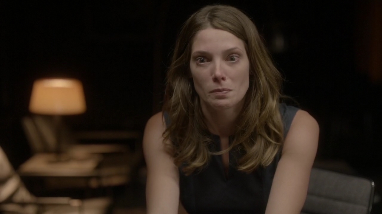 Ashley-Greene-dot-NL_Rogue3x15-0807.jpg