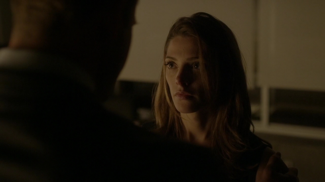 Ashley-Greene-dot-NL_Rogue3x15-0863.jpg