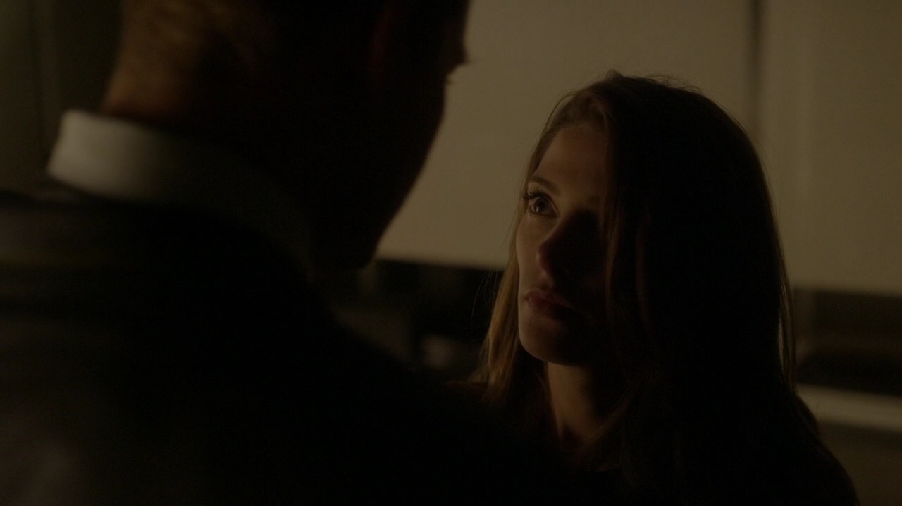 Ashley-Greene-dot-NL_Rogue3x15-0872.jpg