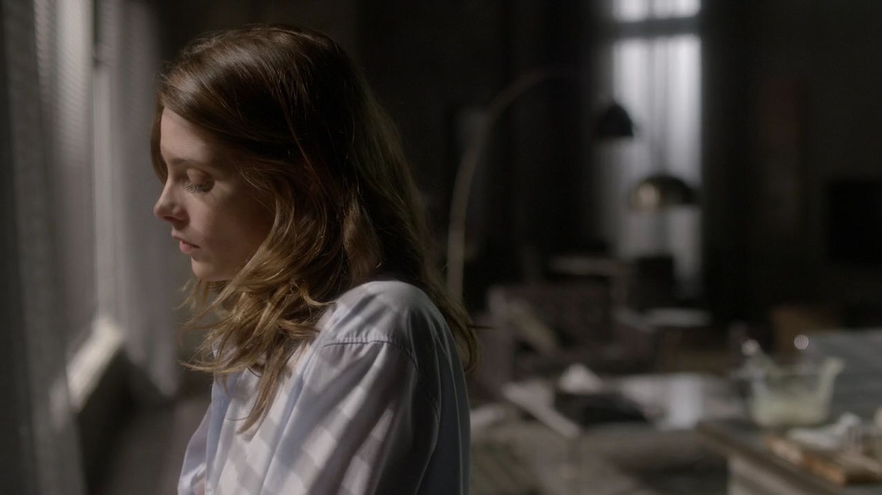 Ashley-Greene-dot-NL_Rogue3x15-1053.jpg