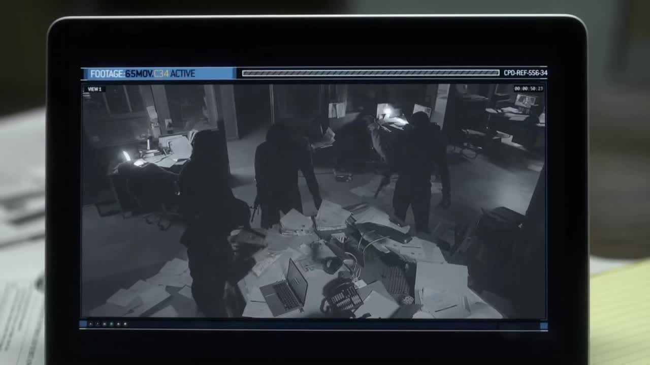 Ashley-Greene-dot-NL-Rouge3x18-00006.jpg Ashley-Greene-dot-NL-Rouge3x18-00006.jpg