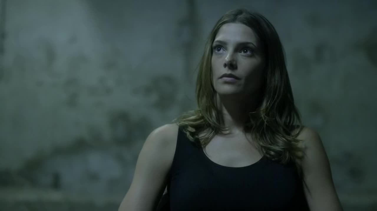 Ashley-Greene-dot-NL-Rouge3x18-00080.jpg Ashley-Greene-dot-NL-Rouge3x18-00080.jpg