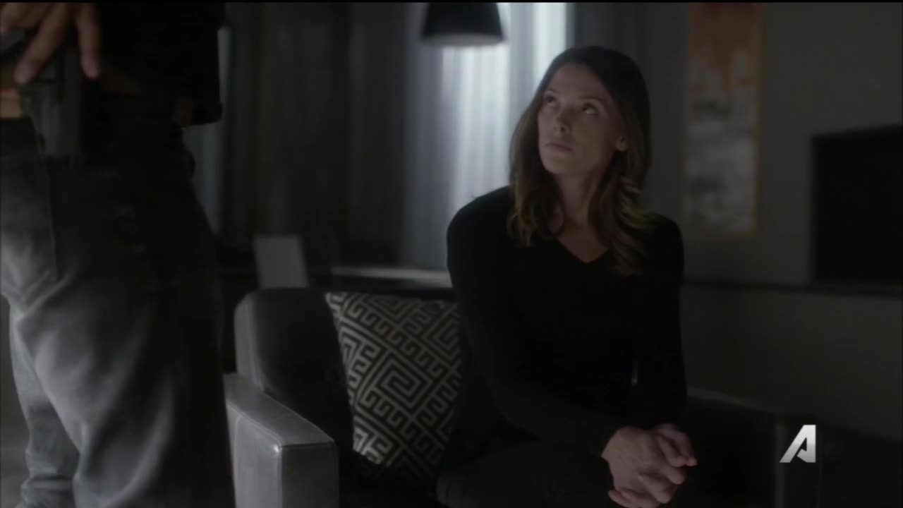 Ashley-Greene-dot-NL-Rouge3x20-00153.jpg