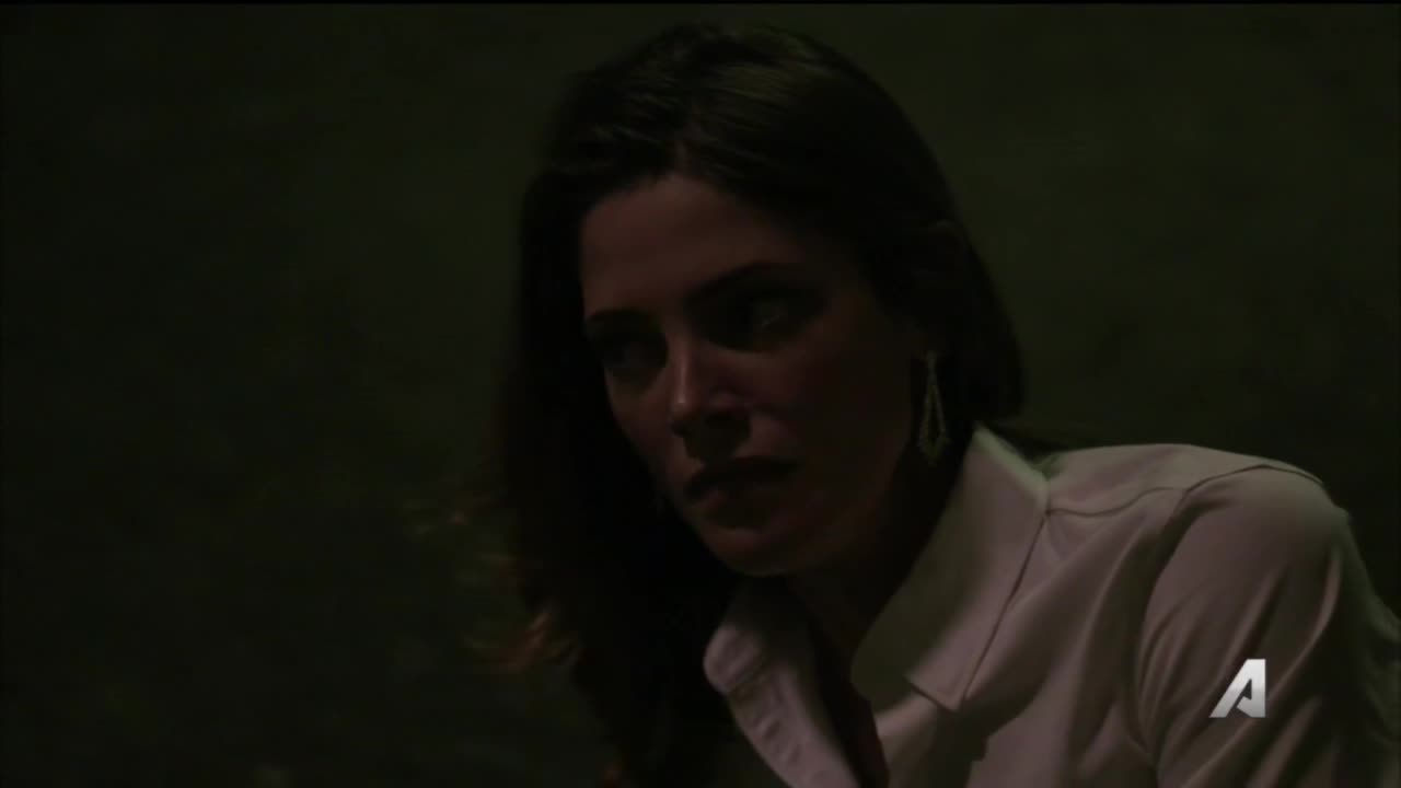 Ashley-Greene-dot-NL-Rouge3x20-00714.jpg
