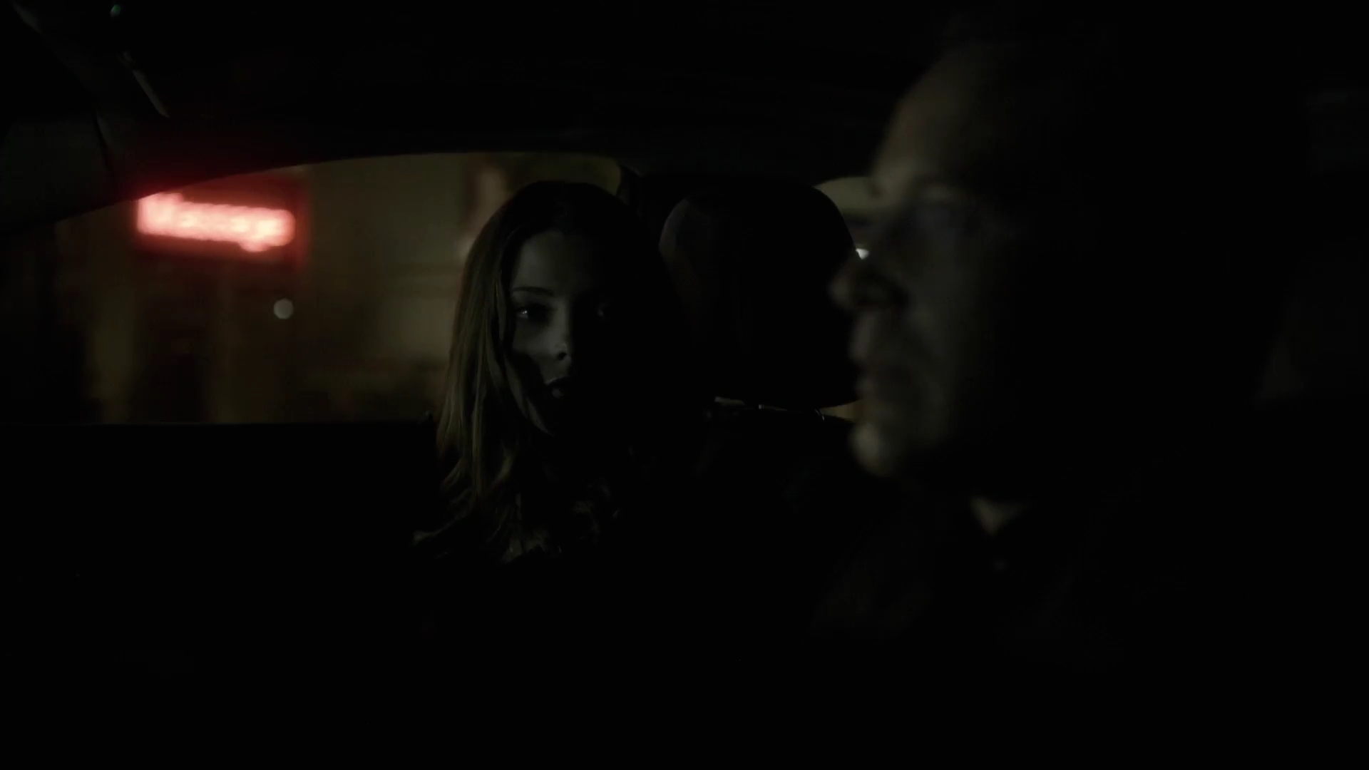 Ashley-Greene_dot_nl-RougeSeason3B-BehindTheScenesPremise0127.jpg