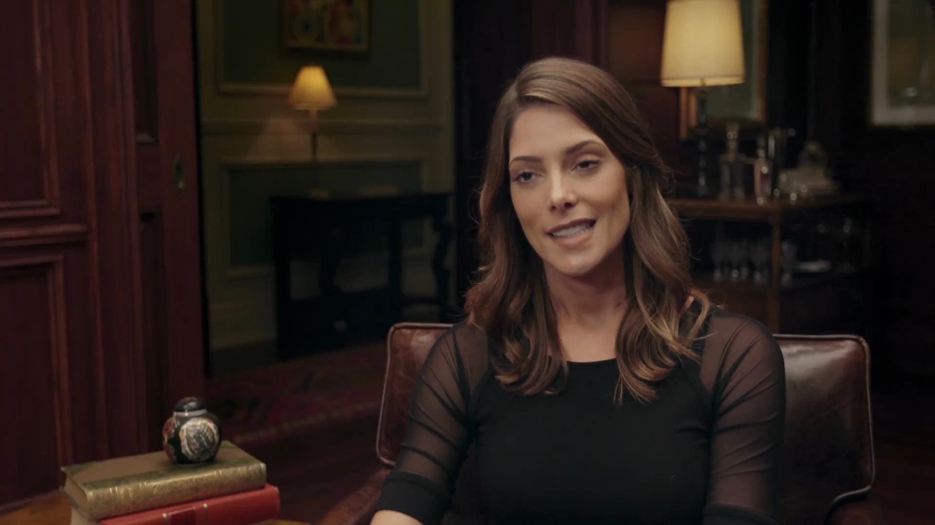 Ashley-Greene_dot_nl-RougeSeason3B-BehindTheScenesPremise0151.jpg
