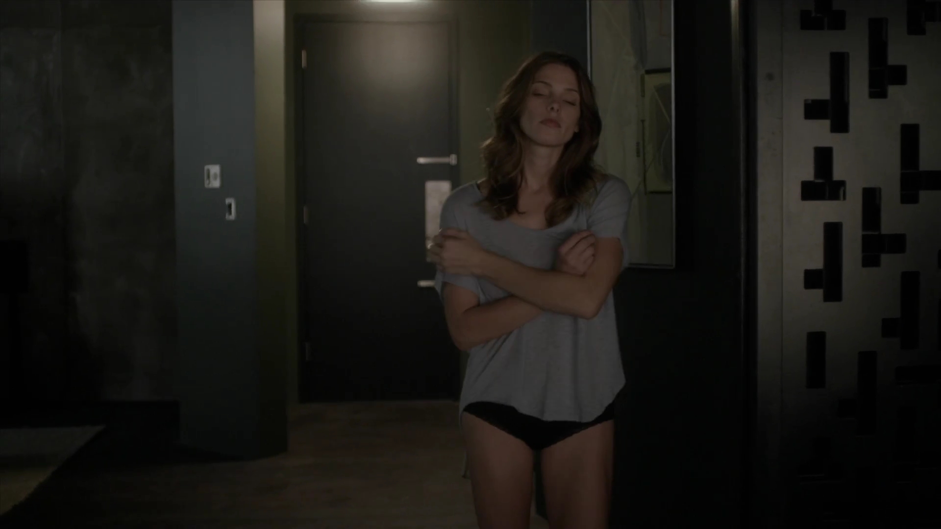 Ashley-Greene_dot_nl-RougeSeason3B-BehindTheScenesPremise0257.jpg