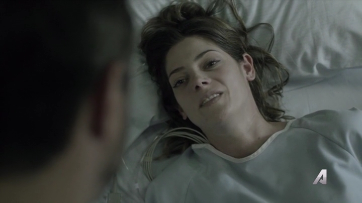Ashley-Greene-dot-nl_Rouge4x01MariaFullofGrace0689.jpg Ashley-Greene-dot-nl_Rouge4x01MariaFullofGrace0689.jpg