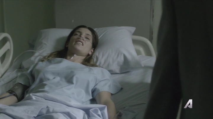 Ashley-Greene-dot-nl_Rouge4x01MariaFullofGrace1482.jpg Ashley-Greene-dot-nl_Rouge4x01MariaFullofGrace1482.jpg