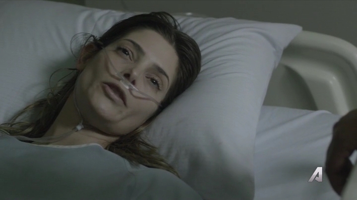 Ashley-Greene-dot-nl_Rouge4x01MariaFullofGrace1583.jpg