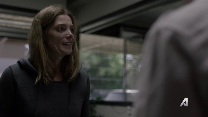 Ashley-Greene-dot-nl_Rogue4x02HowtheLightGetsIn-0129.jpg Ashley-Greene-dot-nl_Rogue4x02HowtheLightGetsIn-0129.jpg