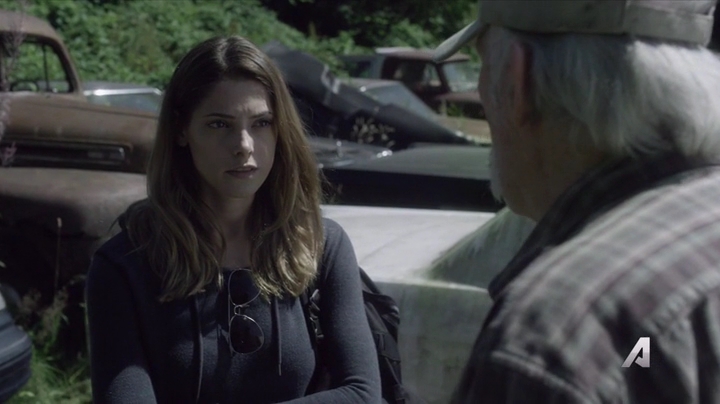 Ashley-Greene-dot-nl_Rogue4x02HowtheLightGetsIn-0353.jpg Ashley-Greene-dot-nl_Rogue4x02HowtheLightGetsIn-0353.jpg