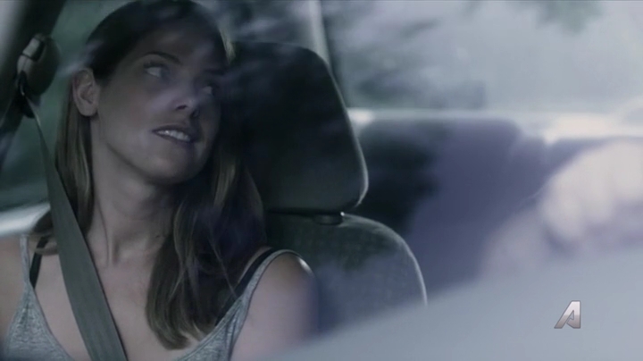 Ashley-Greene-dot-nl_Rogue4x02HowtheLightGetsIn-0404.jpg Ashley-Greene-dot-nl_Rogue4x02HowtheLightGetsIn-0404.jpg