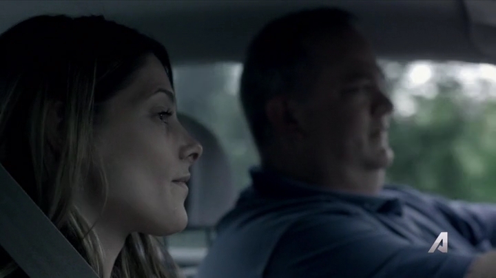 Ashley-Greene-dot-nl_Rogue4x02HowtheLightGetsIn-0464.jpg Ashley-Greene-dot-nl_Rogue4x02HowtheLightGetsIn-0464.jpg
