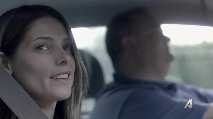 Ashley-Greene-dot-nl_Rogue4x02HowtheLightGetsIn-0468.jpg