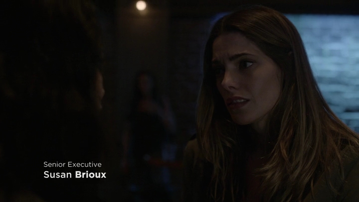 Ashley-Greene-dot-nl_Rogue-4x03LostHope0171.jpg