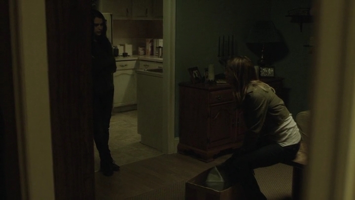Ashley-Greene-dot-nl_Rogue-4x03LostHope0251.jpg