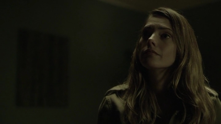 Ashley-Greene-dot-nl_Rogue-4x03LostHope0266.jpg