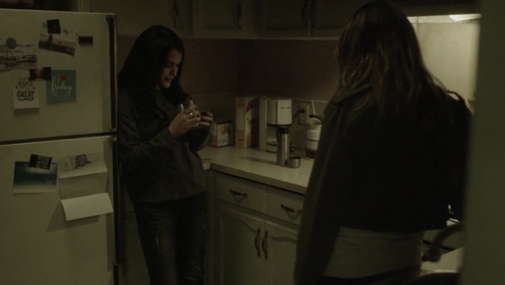 Ashley-Greene-dot-nl_Rogue-4x03LostHope0296.jpg