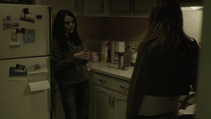 Ashley-Greene-dot-nl_Rogue-4x03LostHope0299.jpg