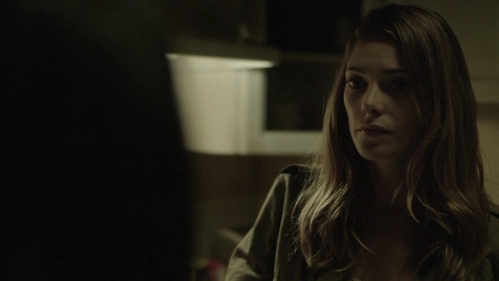 Ashley-Greene-dot-nl_Rogue-4x03LostHope0315.jpg