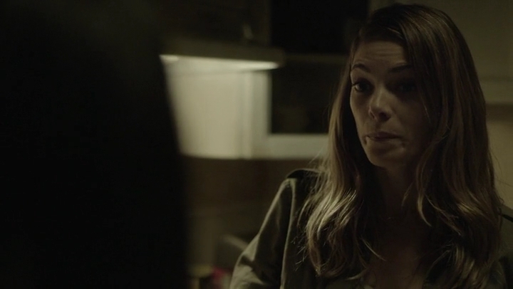 Ashley-Greene-dot-nl_Rogue-4x03LostHope0316.jpg