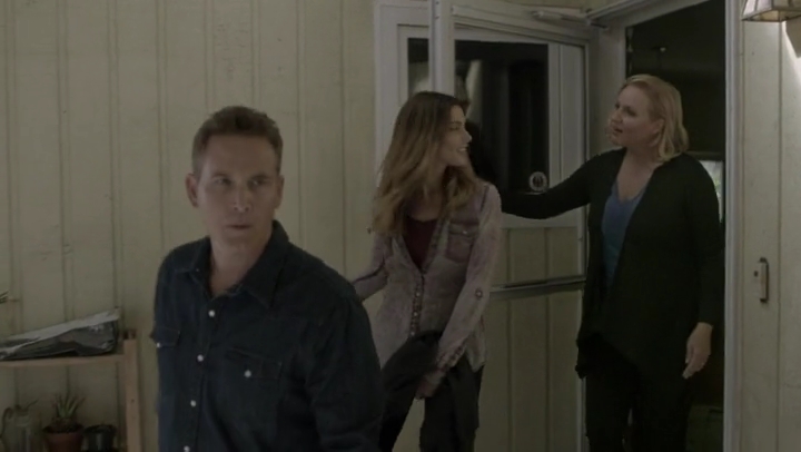 Ashley-Greene-dot-nl_Rogue-4x03LostHope3088.jpg